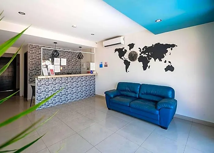 Hotel Ambra 2*
